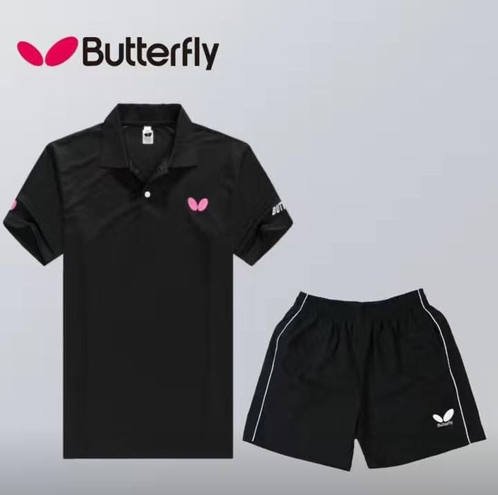 Теннисный форма.