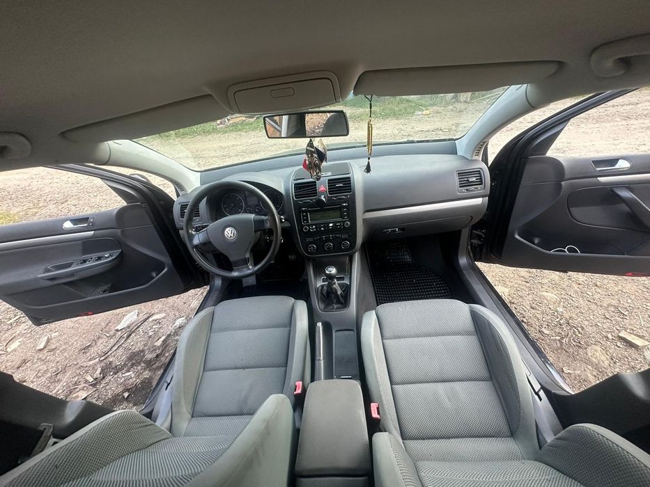 Vind golf 5 4x4 permanent