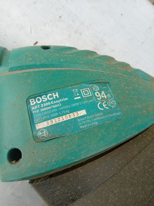 Trimmer electric Bosch