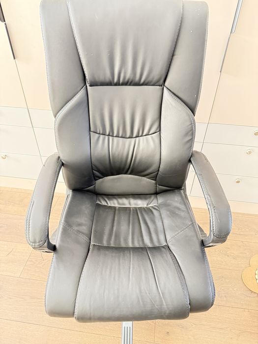 Компьютерный стул