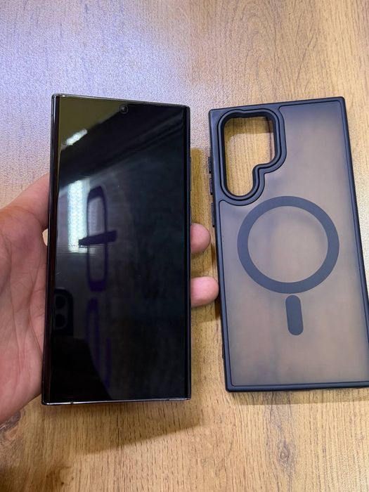 Продам Samsung S22 Ultra 256GB