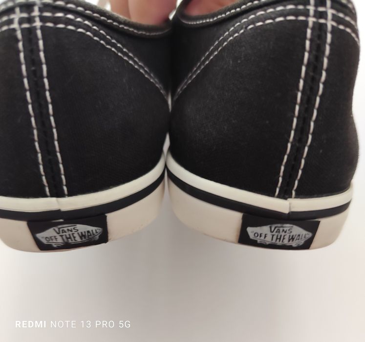 Teneși Vans mărime 39