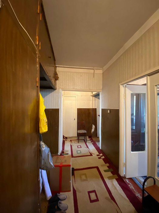 Срочно продается 3-х комн квартира Куйлюк массив-5, 3/5/5