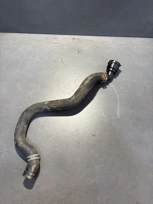Furtun apa Volkswagen VW Golf 2000 1.4 MT (75 hp)