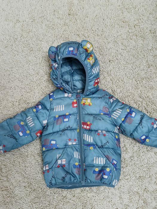 Продам весенний комбинезон демисезон