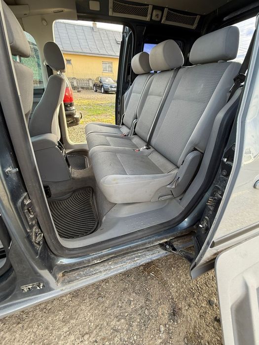 Vând caddy 16.benzina+GPL toate actele sunt la zi