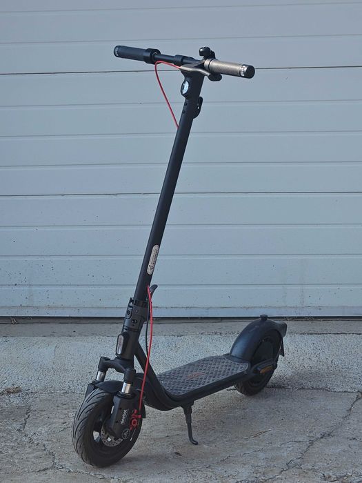 Електрическа тротинетка Segway F2 Pro ii