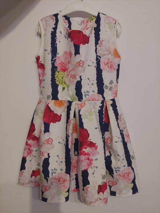 Set elegant fetite 4-6 ani