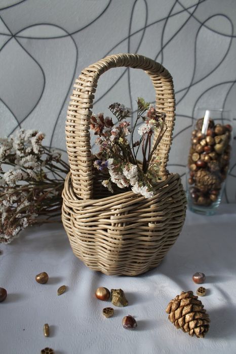 Корзинки плетеные