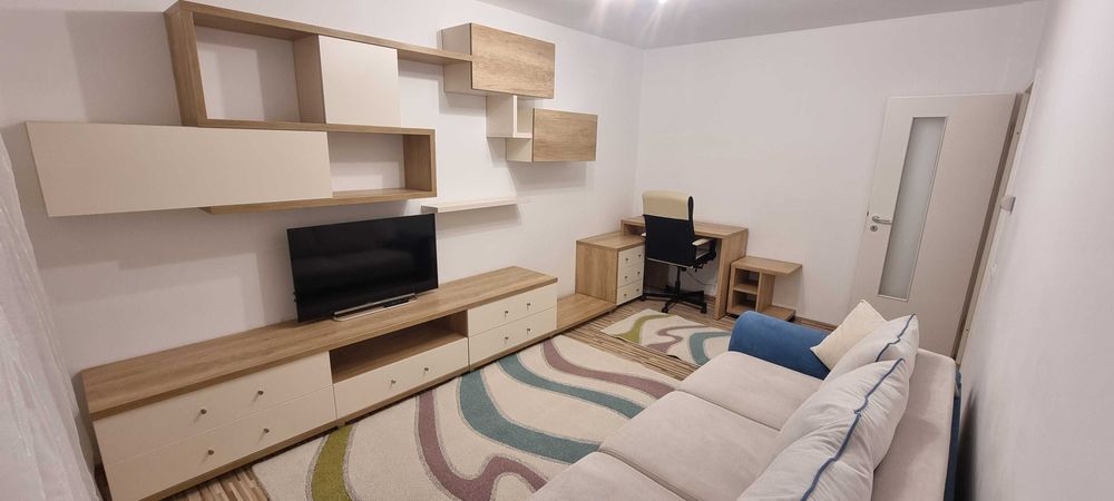 Garsoniera de inchiriat Brasov 38 mp zona Grivitei/Aurel Vlaicu