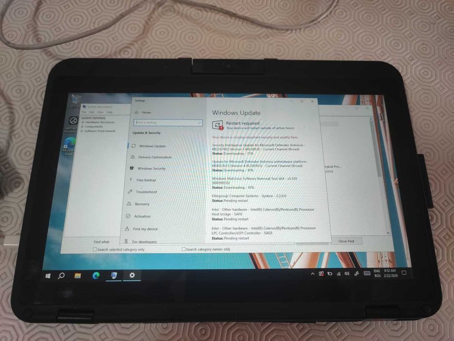 Tabletă / Laptop Pokini E11 Touch, ecran rotativ, cameră rotativă