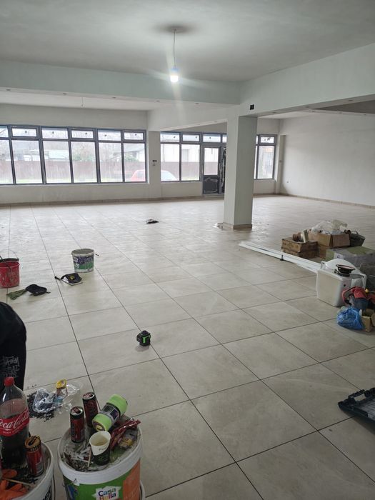 Spatiu comercial de inchiriat!
