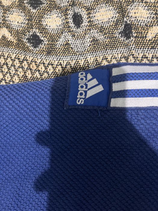 Продаю кимоно адидас