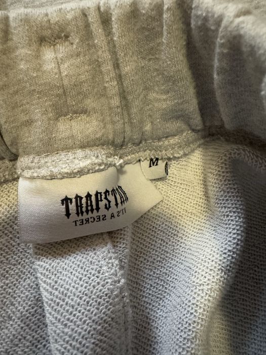 Trapstar екип Ново!