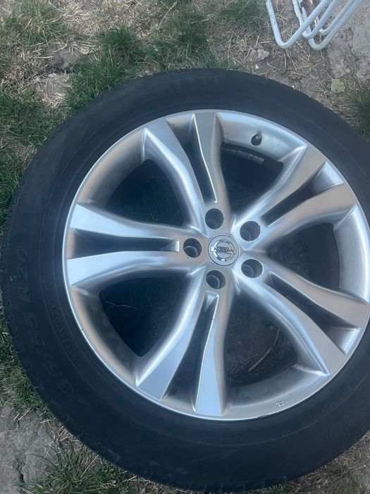 Vand genti pentru nissan morano negociabil
