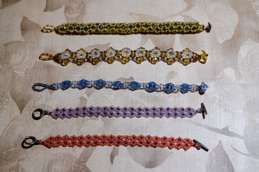 Bratari ,colier cu bratara hand made