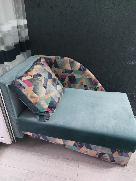 Диван большой мягкии