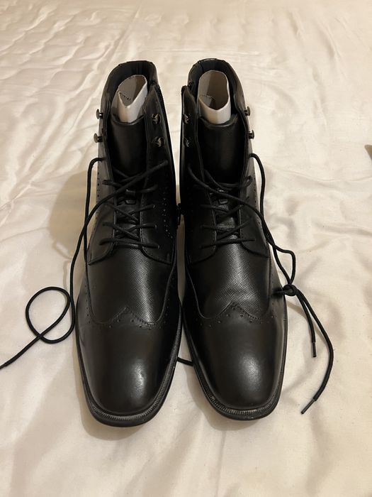 Продаётся мужской сапог (новый)