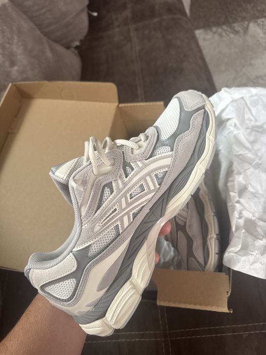 Asics Gel Nyc Cream Oyster Grey 42.5 noi