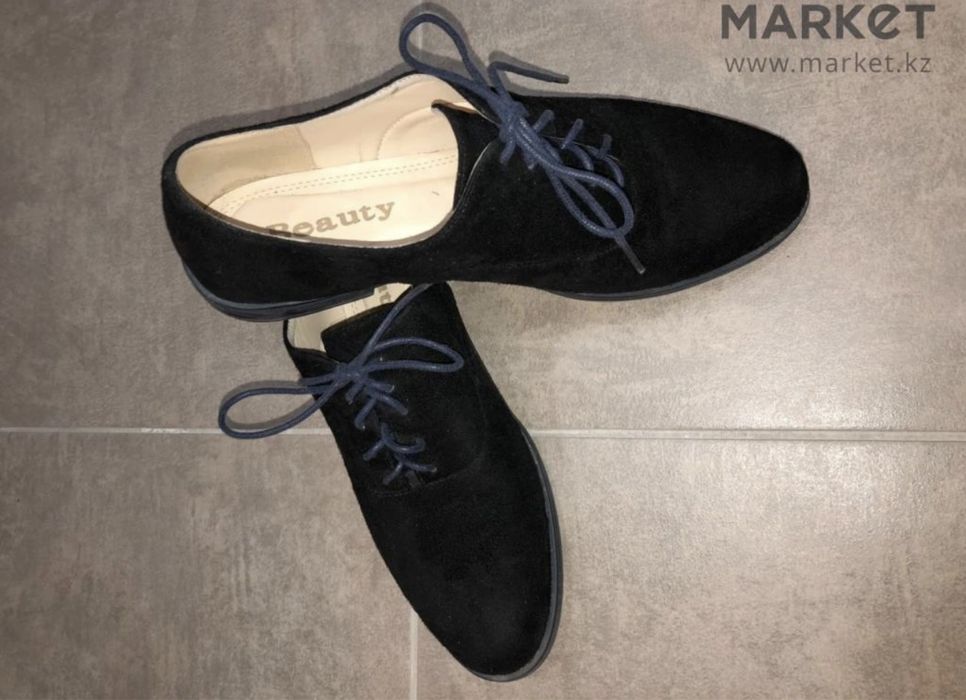 Ботинки замшевые