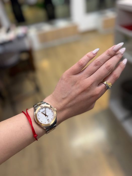 Часы Tissot с бриллиантами