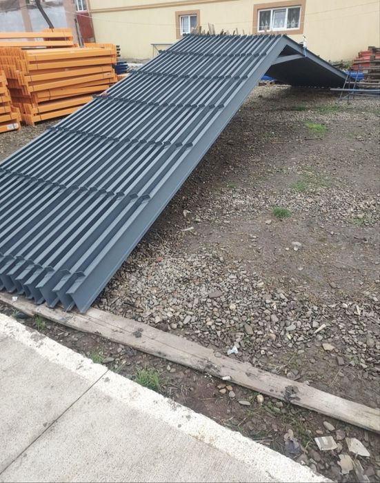 Vand structura din hala metalica schimb cu masina sau atv cu +/- difer