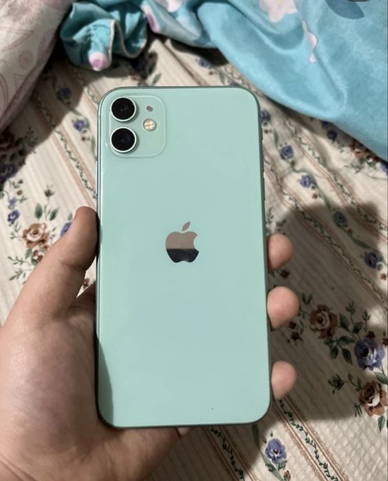 iPhone 11 продается