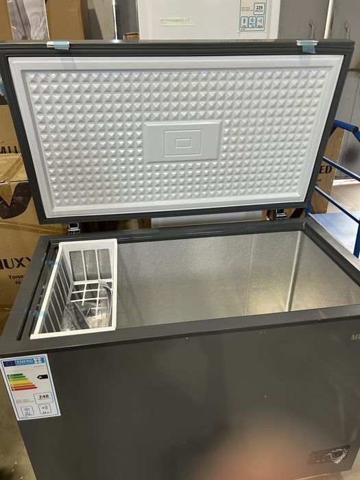 Морозильник 375литровый с ЗАМКОМ