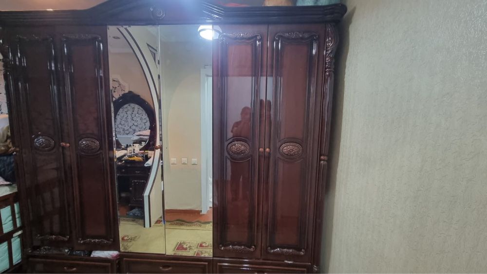 Спальная гарнитура