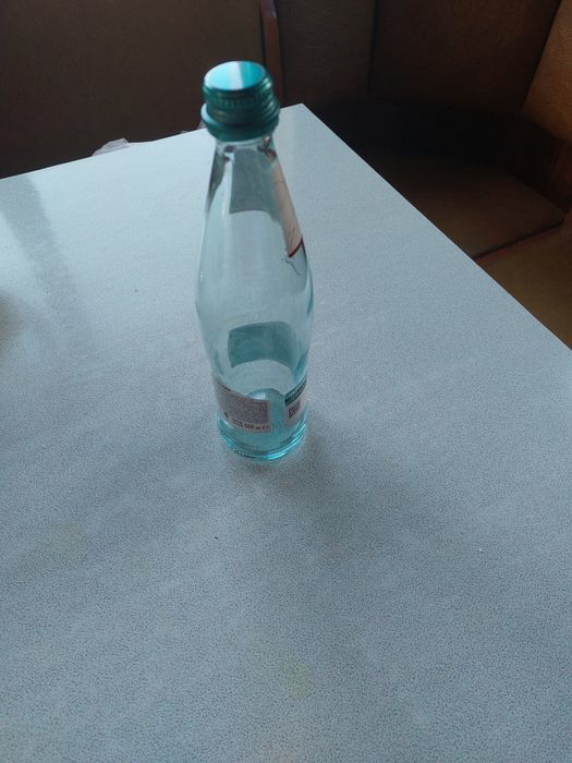 Бутылки закручивающиеся