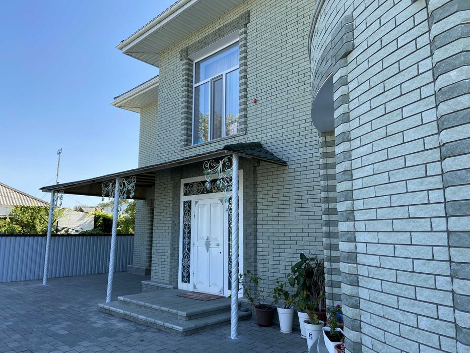 Облицовочный гиперпресованный кирпич