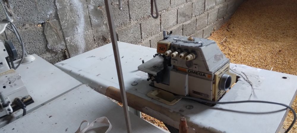 Masini de cusut si sulfilat
