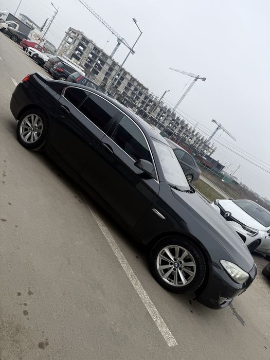 Bmw seria 5 f10 2011 2.0 diesel/Padele/head up/navi mare android