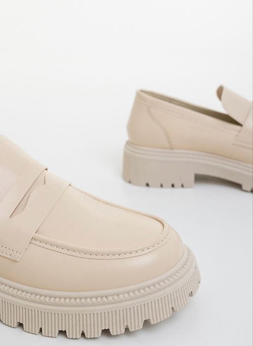 НОВИ! Дамски бежови мокасини