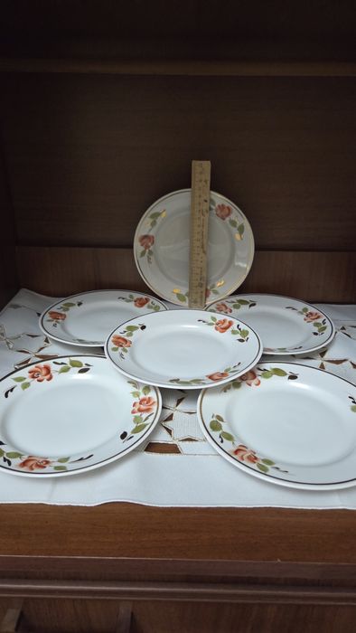 Пиалы тарелки в отличном состоянии