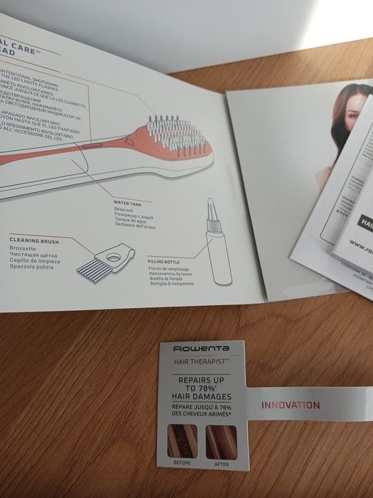 Perie reparatoare ROWENTA Hair Therapist. Invelis Keratina.