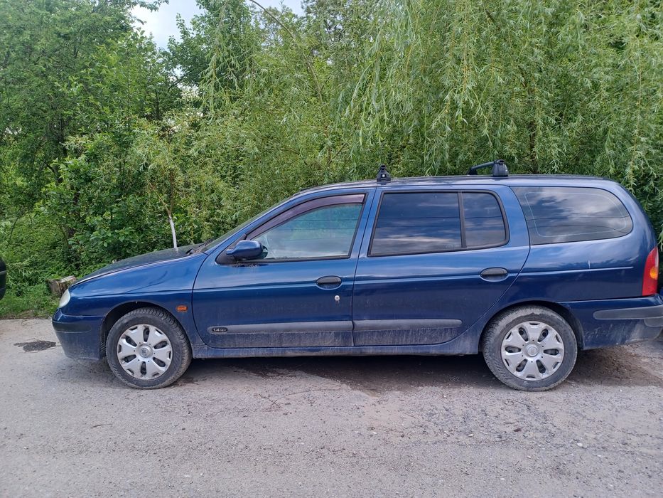Renault  megan!!!