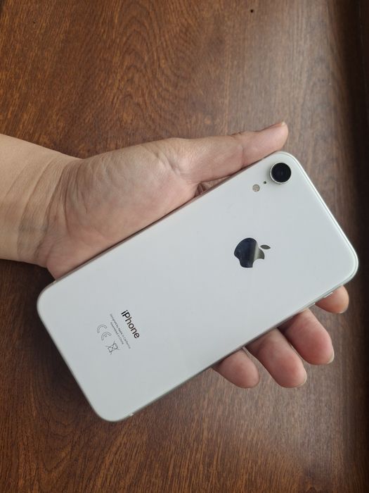 IPHONE XR мобильный телефон