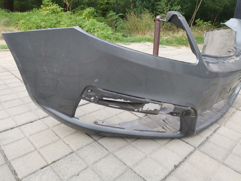 Предна броня Opel Zafira B