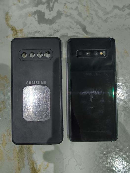 Продам Samsung S10