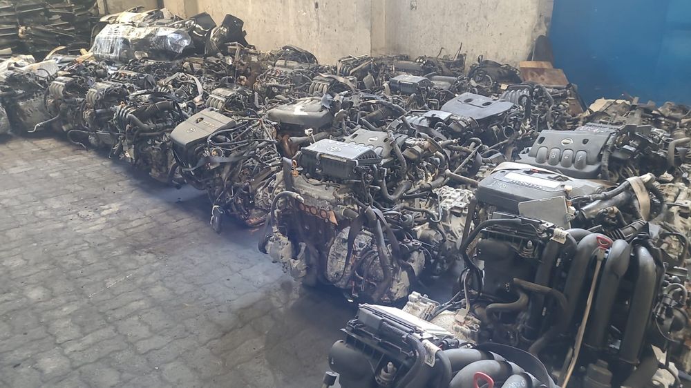 Двигатель мотор Тойота 2az