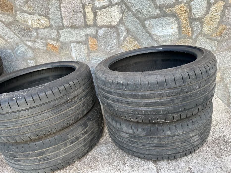 Dunlop Sport Maxx  225/40R18 4бр летни гуми