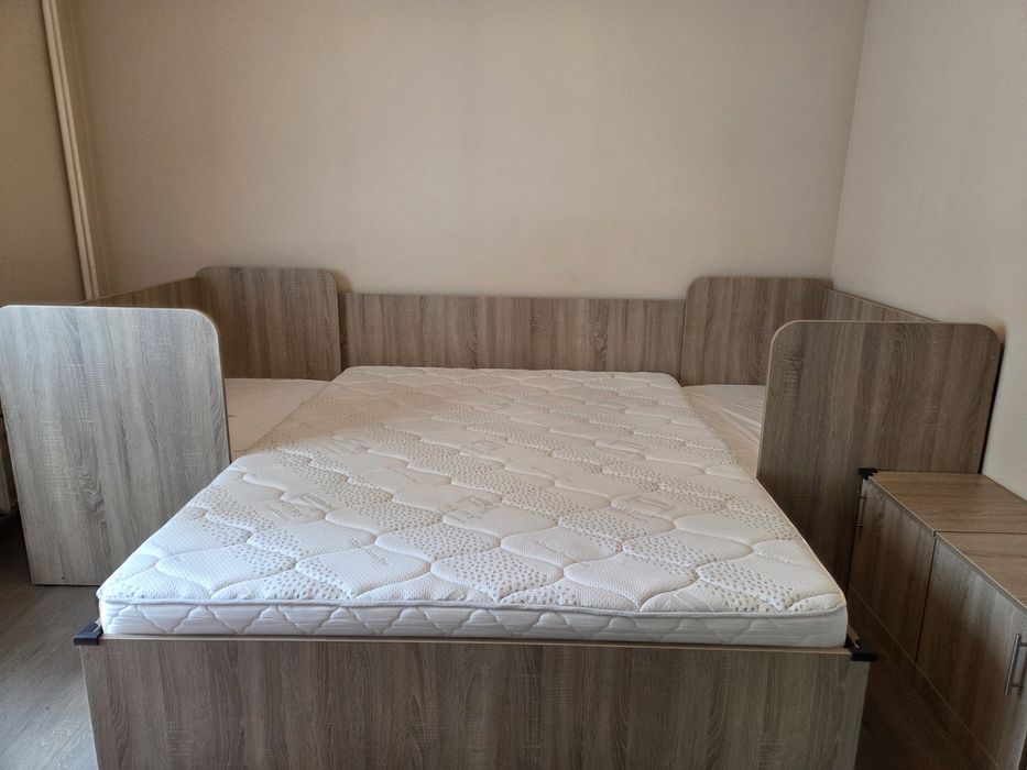 Продавам 2 бр.детски легла 60/120 цена 350лв за 1 бр.