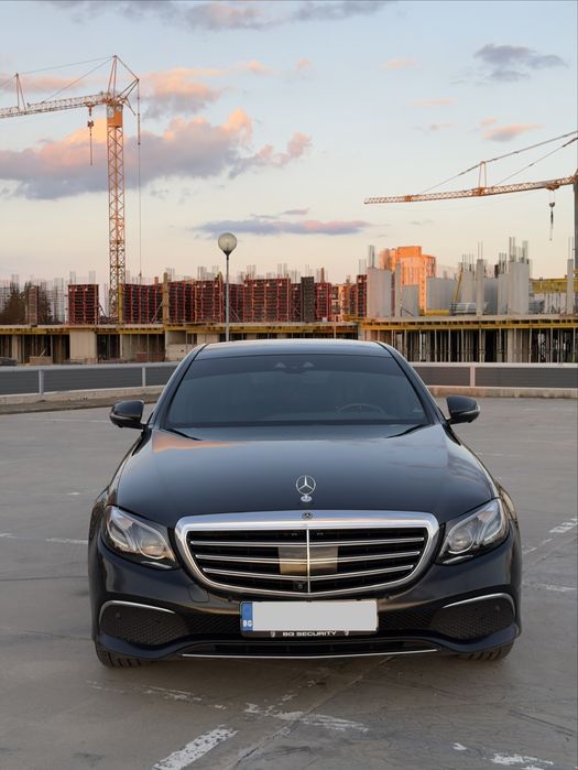 Mercedes e220 4-matic