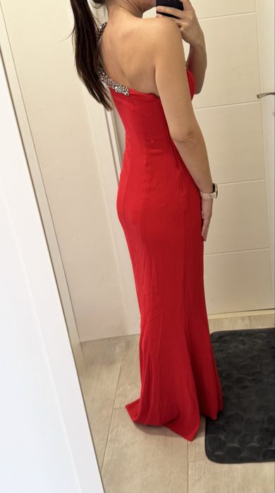 Бална рокля/ червена рокля