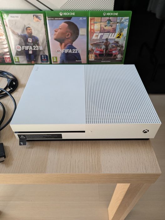 Xbox One S, 1 TB