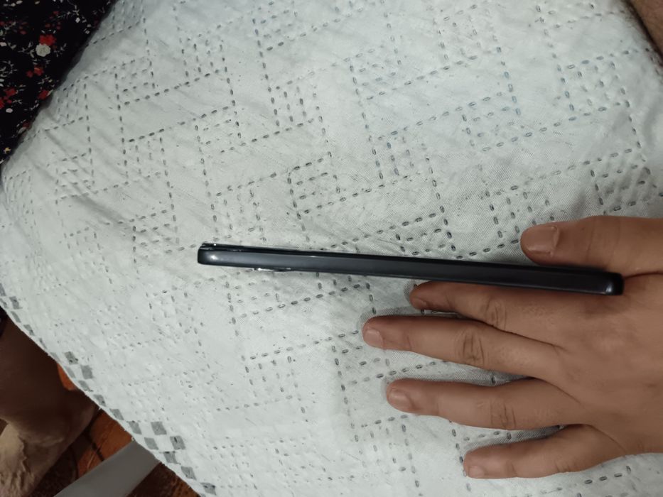Редми note 11 Pro продаётся срочно менять только дисплей