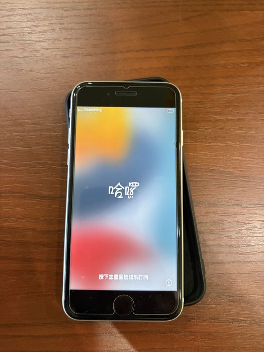 Iphone se 64 GB запазен