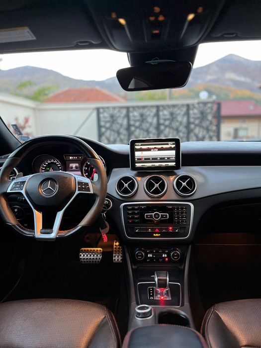 Mercedes CLA 45  AMG