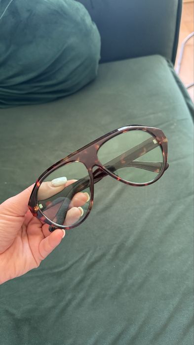 Нови дамски очила